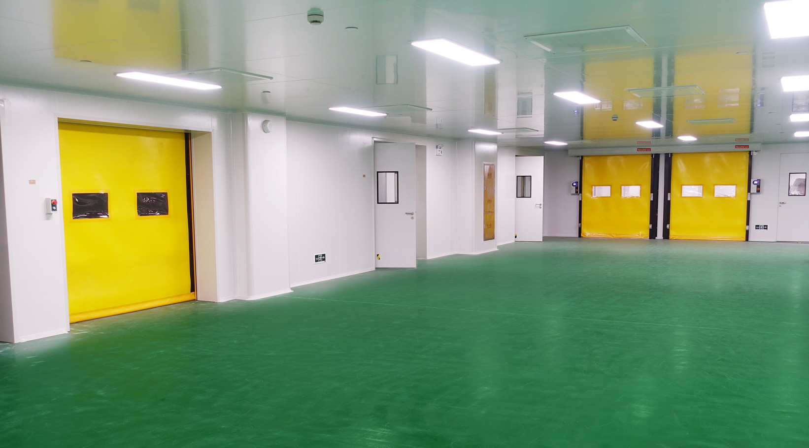 菠萝蜜免费观看视频（bāng）防（fáng）撞快速卷簾門