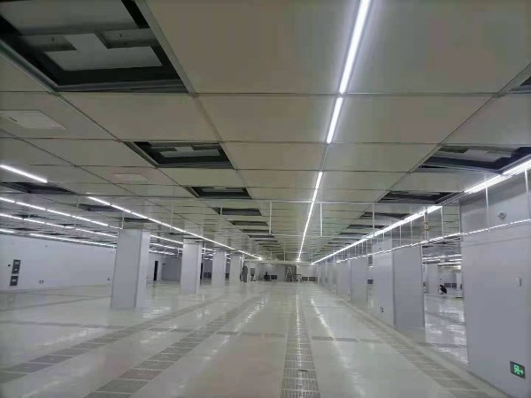 防（fáng）火玻璃擋煙垂壁