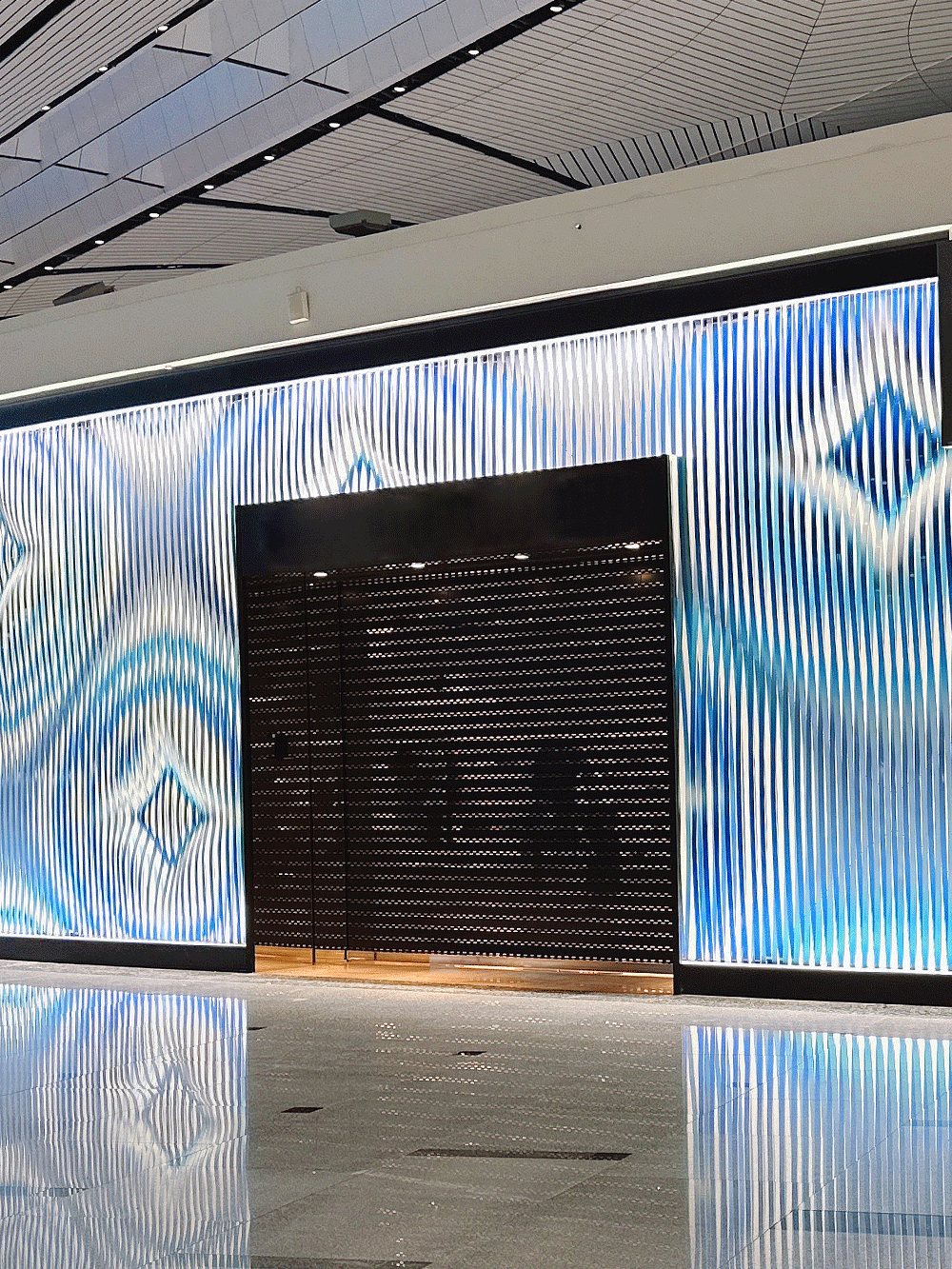 水晶卷（juàn）簾門