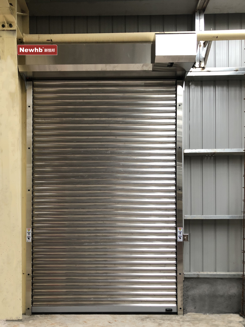 蘇（sū）州不鏽（xiù）鋼卷簾門