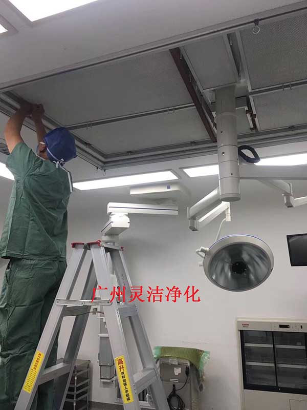我司為惠州（zhōu）市中心醫院手術室層流中高效（xiào）過濾器（qì）更（gèng）換安裝圓滿結束