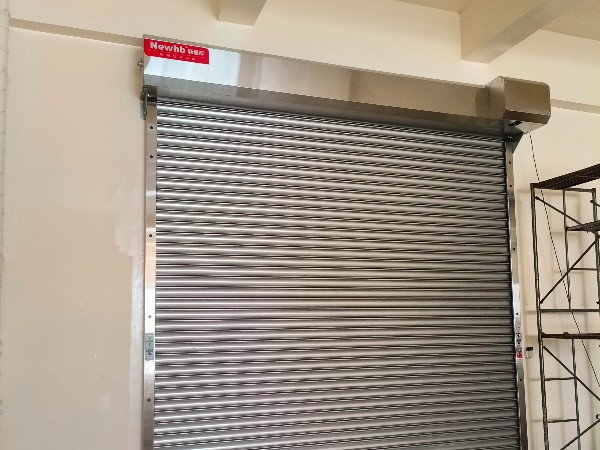 不鏽鋼電動卷簾門走進欣祥興電子科技有限公司